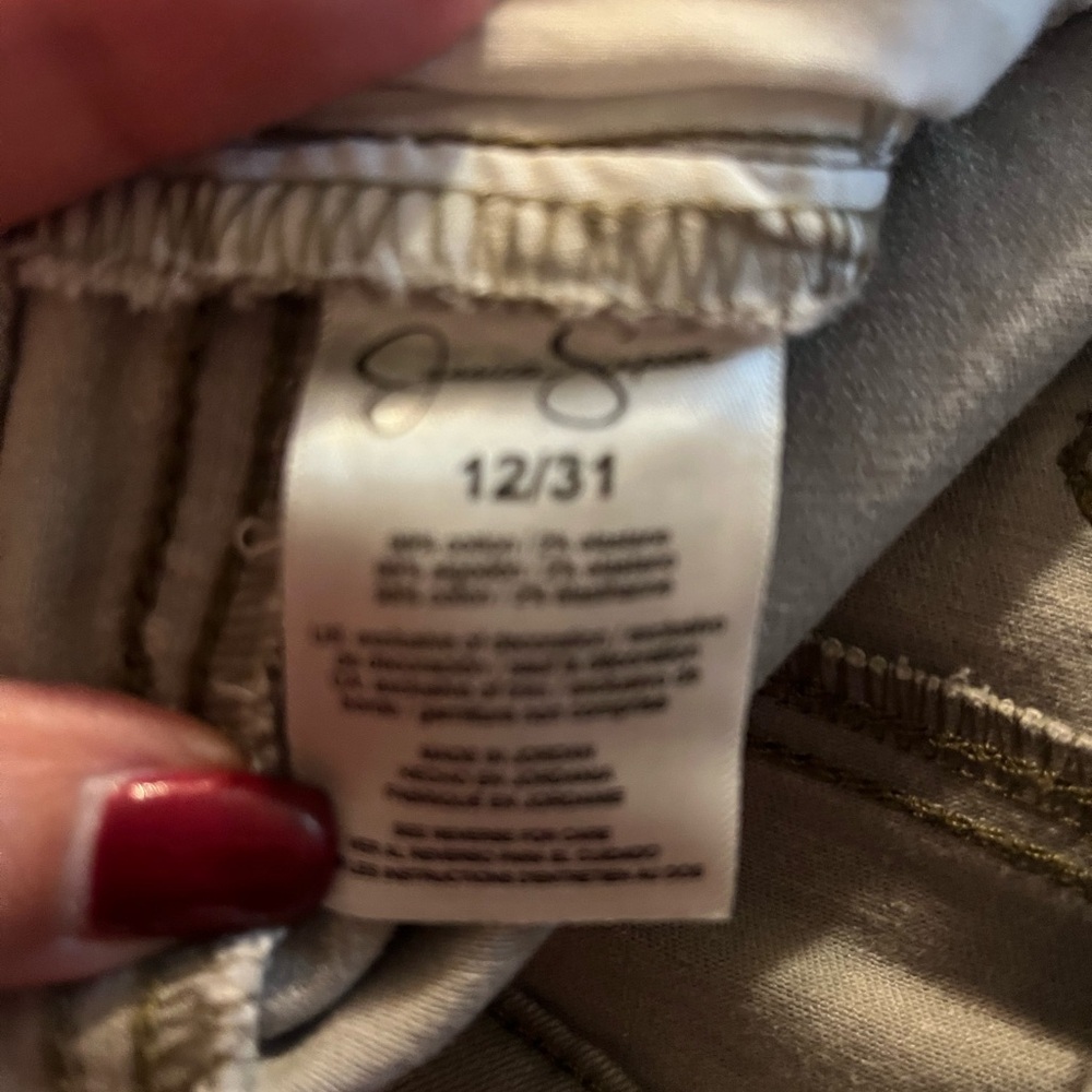 Jessica Simpson jeans size 12/31 - Picture 4 of 7